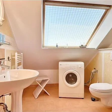 Meeresstern Eingezaeunter Garten Waschmaschine Vakantiehuis